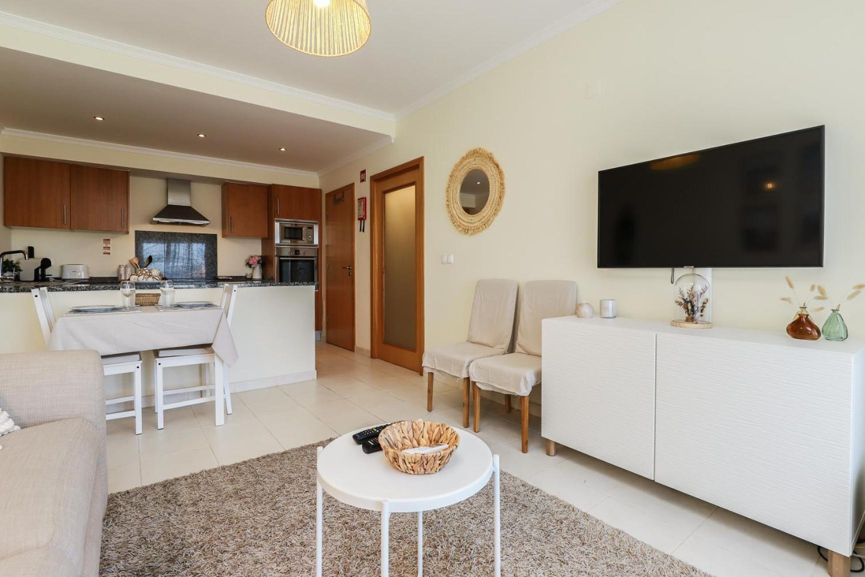 알부페이라 Charming Flat 10 Min Walk To Beach 아파트 외부 사진